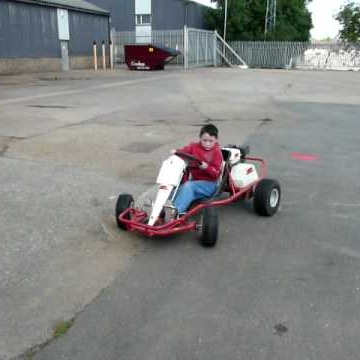 Chris Henshaw Photo 33