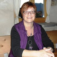 Ruth Lambert Photo 6