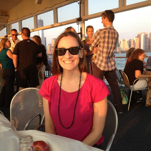 Angela Hauser Photo 12