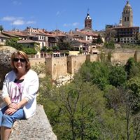 Laurie Gray Photo 30