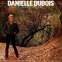 Danielle Dubois Photo 12