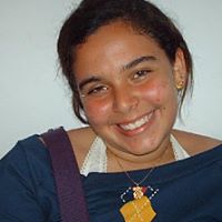 Elizabeth Vega Photo 19