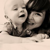 Lara Miller Photo 9