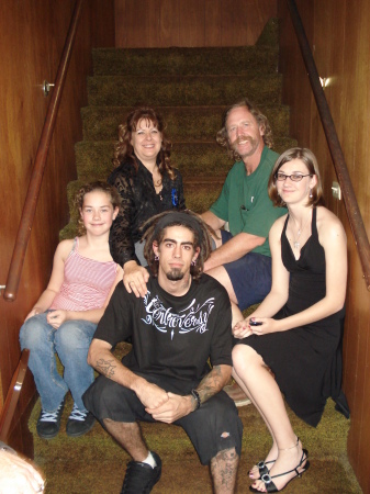 Robin Hurst Photo 26