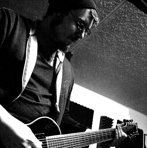 Charles Lott Photo 16