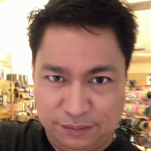 Rolando Castro Photo 40