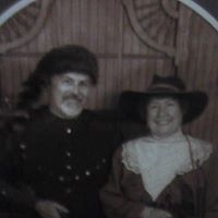 Elizabeth Pfaff Photo 17