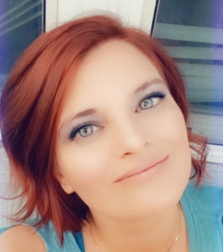 Kelly Salinas Photo 8