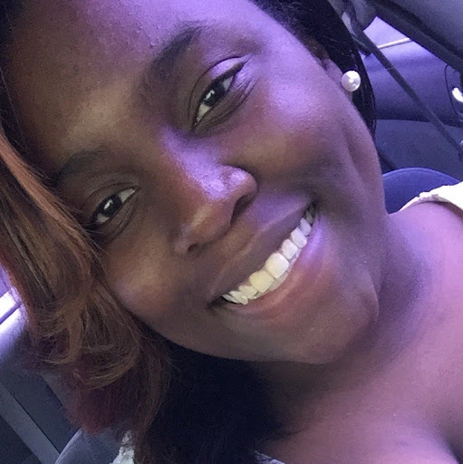 Caitlin Rich Photo 2