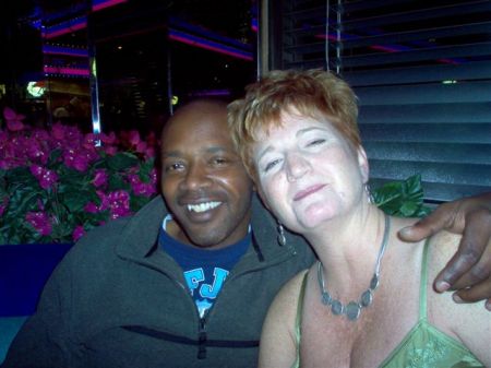 Lori Moore Photo 33