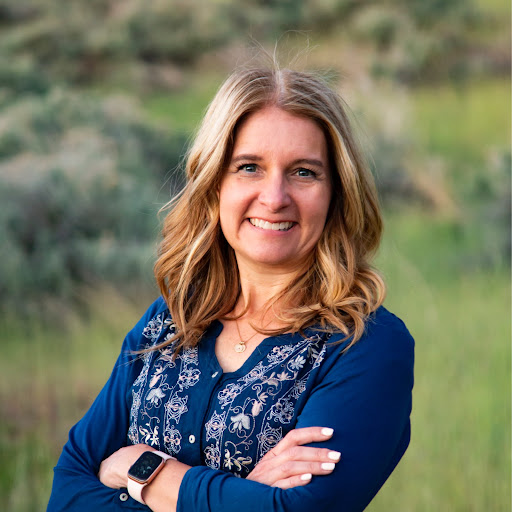 Suzanne Cooper Photo 42