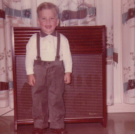 John Hewitt Photo 52