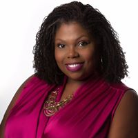 Nicole Bright Photo 13