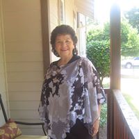 Vickie Bates Photo 30