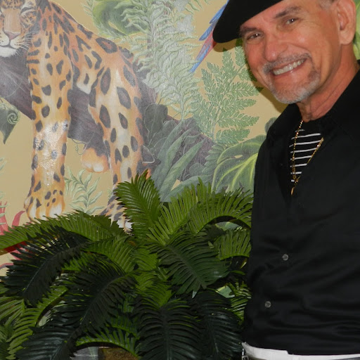 Reinaldo Reyes Photo 26