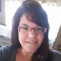 Michelle Covert Photo 12