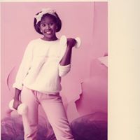 Fran Armstrong Photo 12