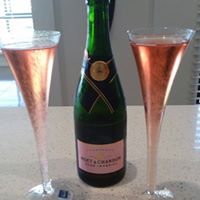 Robyn Matheson Photo 14