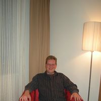 Harry Craig Photo 16