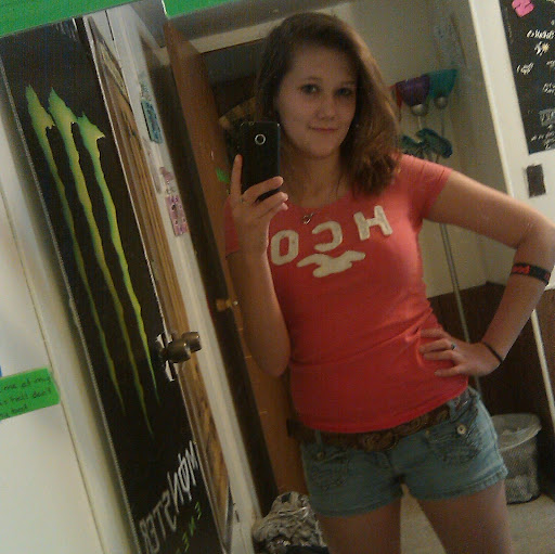 Sarah Patrick Photo 37