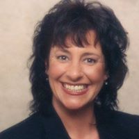 Marti Shaw Photo 14