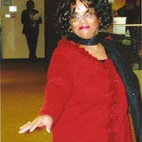 Margaret Mackie Photo 7