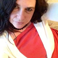 Robin Layne Photo 18