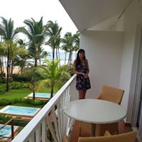 Tracey Lyons Photo 19