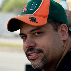 Jose Linares Photo 10