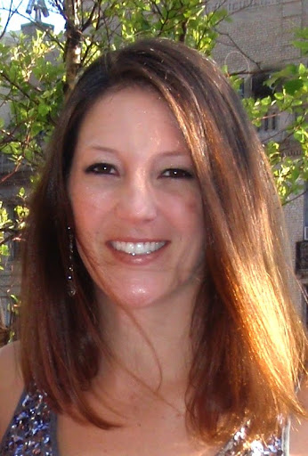 Christine Cook Photo 10