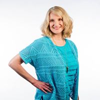 Christina Quick Photo 30