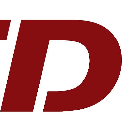 Crystal Brady Photo 16