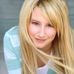 Megan Connor Photo 18