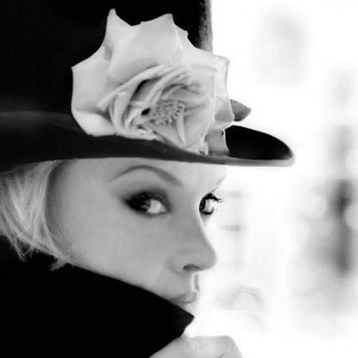 Debbie Dusenberry Photo 8