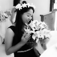 Catherine Robles Photo 18