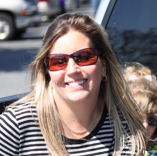 Tracy Dillon Photo 13