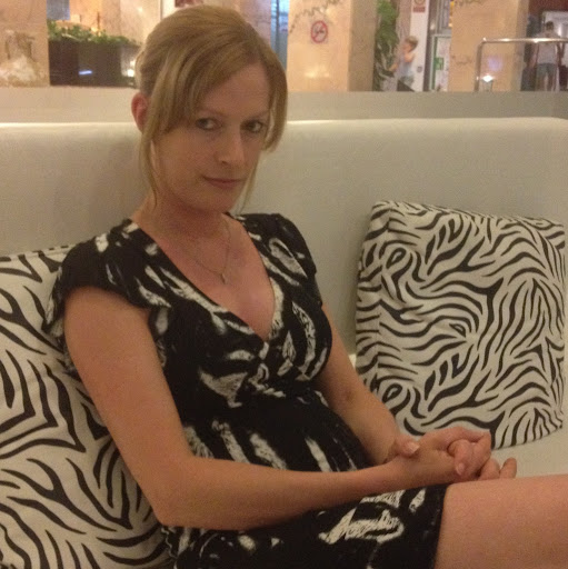 Sandra Lyons Photo 21