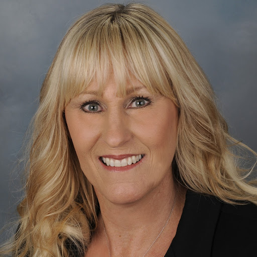 Heidi Robbins Photo 4