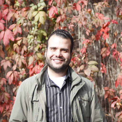 Miguel Guzman Photo 7