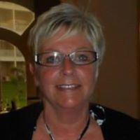 Julie Jarvis Photo 11