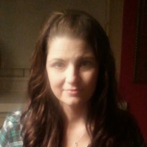 Angela Hollingsworth Photo 15