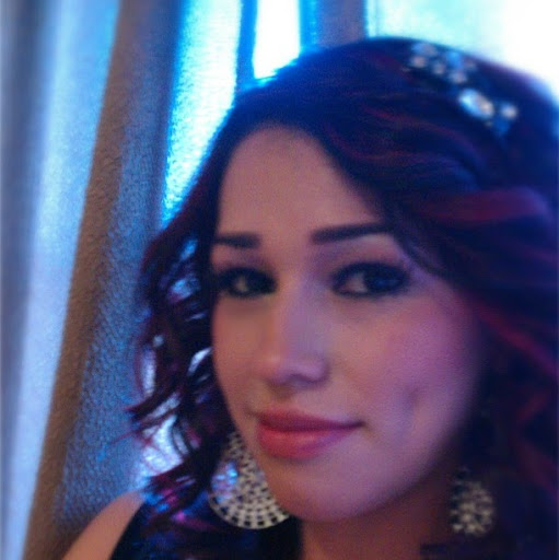 Jeannette Camacho Photo 9