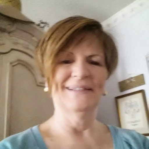 Donna Warren Photo 25