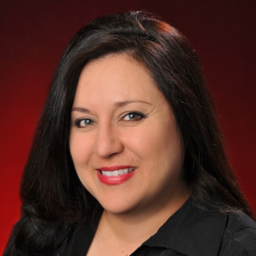 Shelly Rivera Photo 37