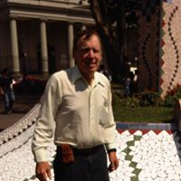 Robert Hooper Photo 22