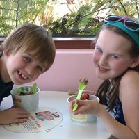 Kathleen Barton Photo 18