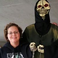 Sarah Mayer Photo 43