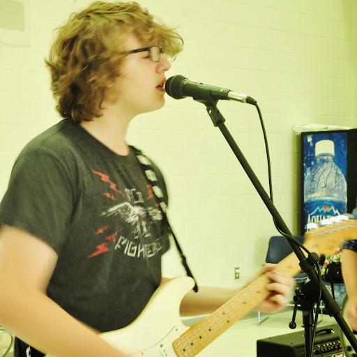 Robert Cline Photo 17