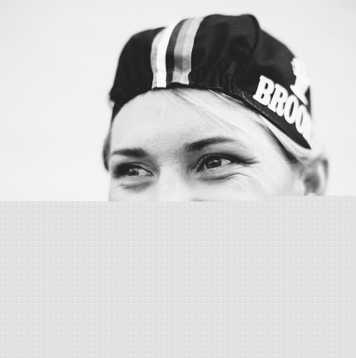 Jessica Willis Photo 5