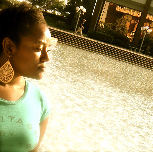 Alexis Watson Photo 24